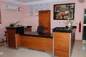 Le Baron Hotel Accra Ngoại thất bức ảnh